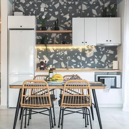 Appartement Luxury & Quiet In Nea Kallikrateia, 150m From The Sea, Ideal For Families *